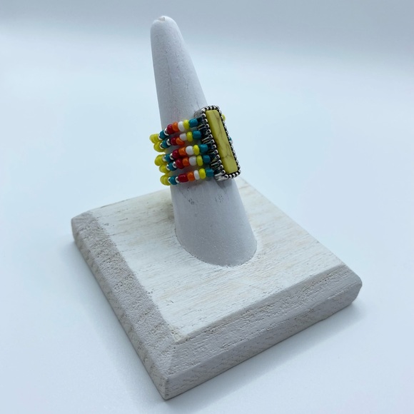 Ring - Picture 1 of 2